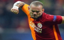 Sneijder’in performansı parmak ısırtıyor